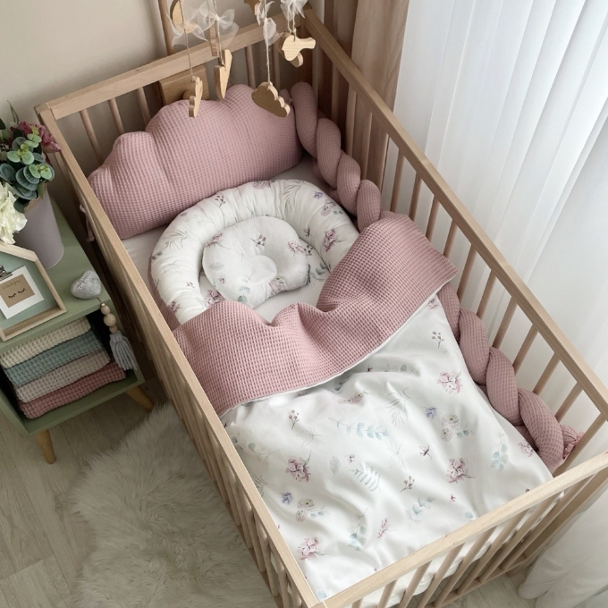 Protectie somn – Baby Nest vafe cu mix de flori- roz pudra (5)